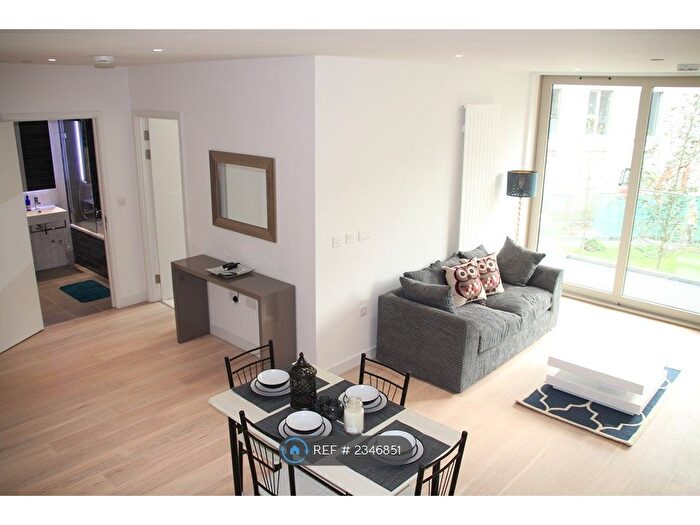 1 Bedroom Flat To Rent In Royal Wharf, London, E16