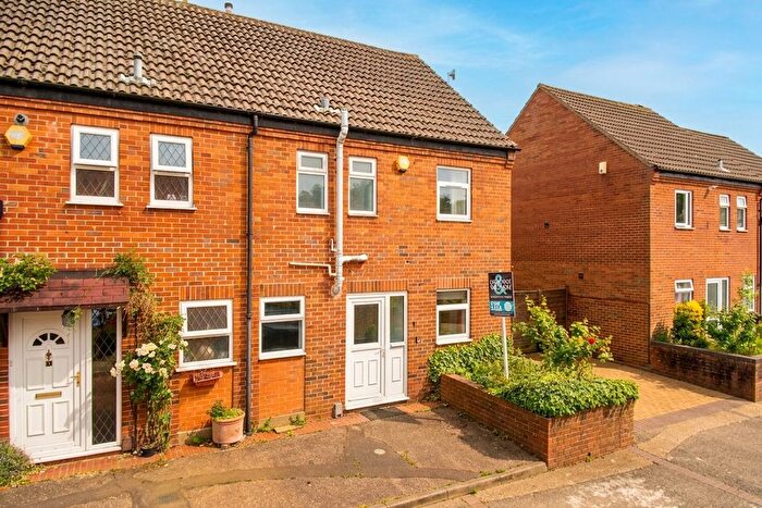 4 Bedroom Semi-Detached House For Sale In Kerville Street, Clover Hill, Norwich, NR5