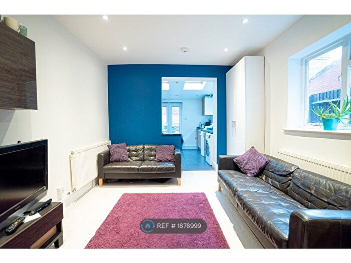 7 Bedroom Terraced House To Rent In Avenue Road, Southampton, SO14