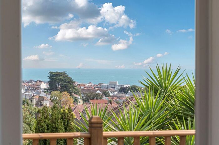 3 Bedroom Detached Bungalow For Sale In Barcombe Road, Preston, Paignton, Devon, TQ3