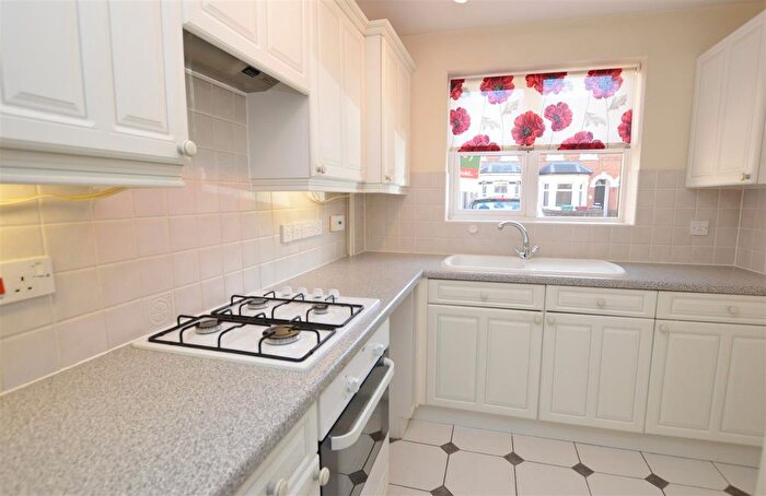 2 Bedroom Semi Detached House To Rent In Patrick Road, Caversham, RG4