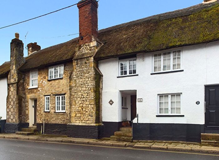 2 Bedroom Terraced House For Sale In School Street, Sidford, EX10
