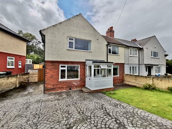 Houses for sale & to rent in BD18 4NG, Dallam Road, Shipley Shipley