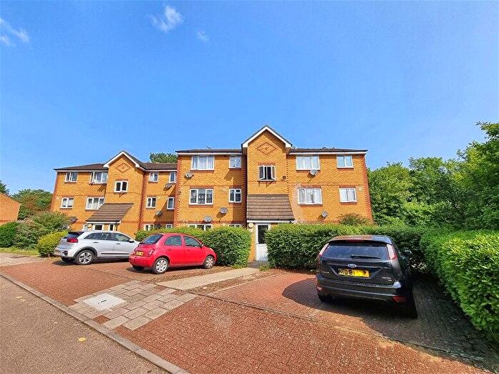 2 Bedroom Flat To Rent In Jack Clow Road, West Ham, E15