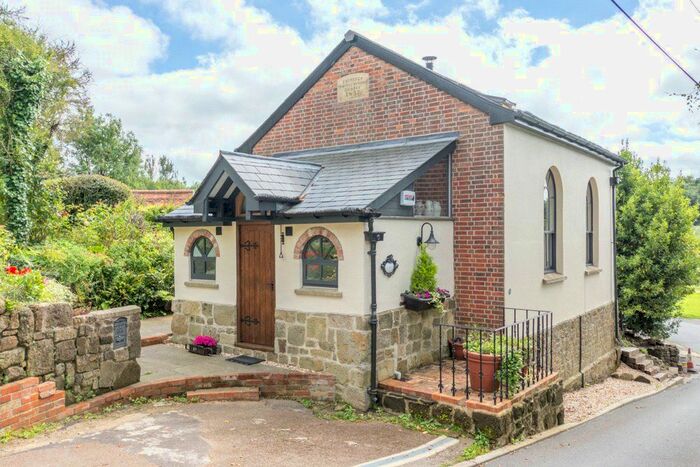 2 Bedroom Country House For Sale In The Green, East Knoyle, Salisbury, SP3