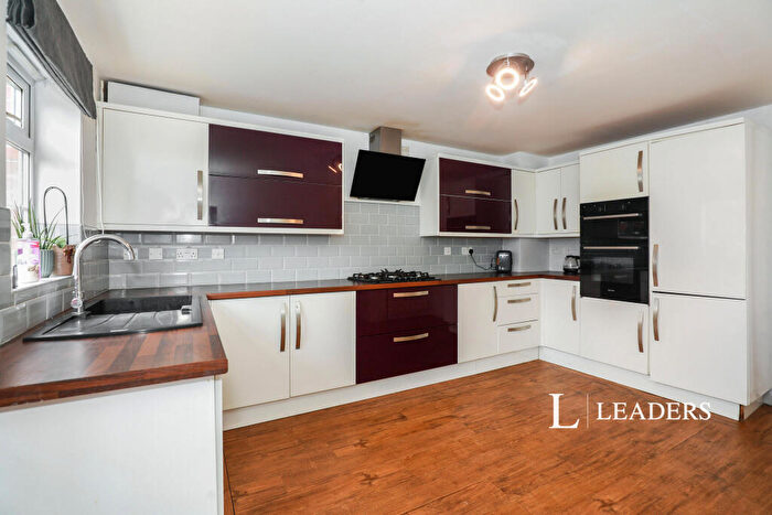 6 Bedroom Detached House To Rent In Naylor Crescent, CW5