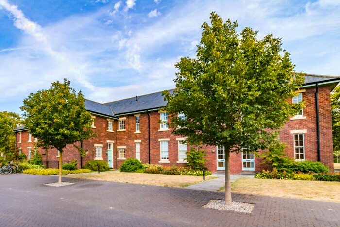 2 Bedroom Mews To Rent In The Parade, Caversfield, OX27