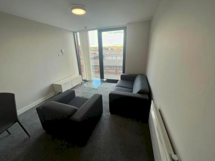 1 Bedroom Flat To Rent In Victoria House, Skinner Lane, LS7