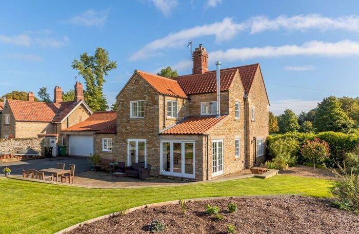 4 Bedroom Detached House For Sale In The Butts, Brompton-By-Sawdon, Scarborough YO13