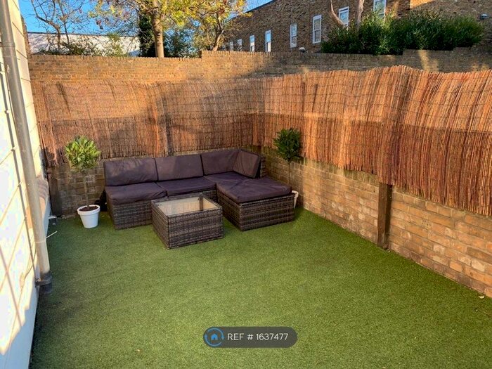 2 Bedroom Flat To Rent In London, London, SW4