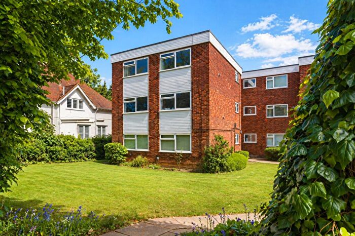 2 Bedroom Apartment To Rent In Flat Eastbury Court, Lemsford Road, St Albans, Herts, AL1