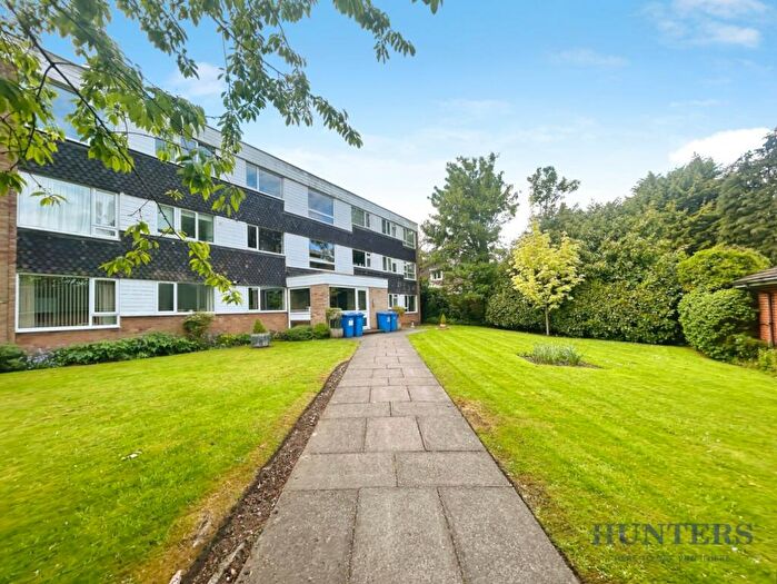2 Bedroom Flat To Rent In Chadley Close, Solihull, B91