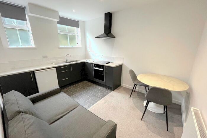 1 Bedroom Flat To Rent In Albert Terrace Road, Sheffield, S6