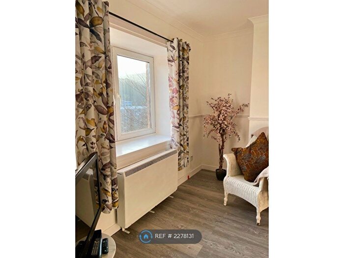 1 Bedroom Flat To Rent In High Buckholmside, Galashiels, TD1