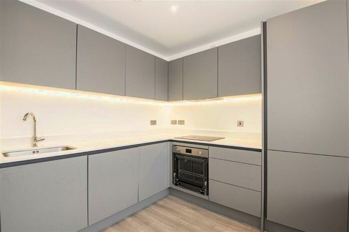 1 Bedroom Apartment To Rent In Foxhunter Drive, Linford Wood, Milton Keynes, MK14