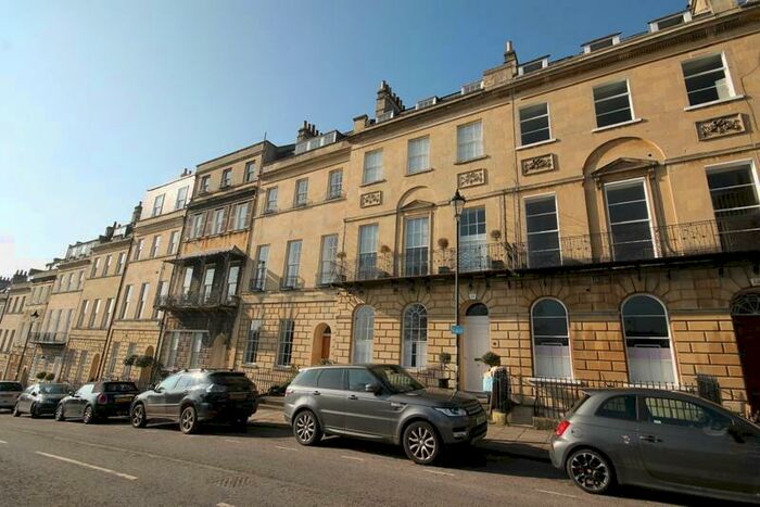 2 Bedroom Apartment To Rent In Marlborough Buildings, BA1