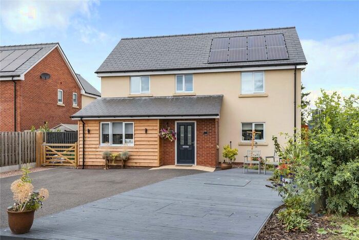 4 Bedroom Detached House For Sale In Ramblers Way, Winforton, Hereford, HR3
