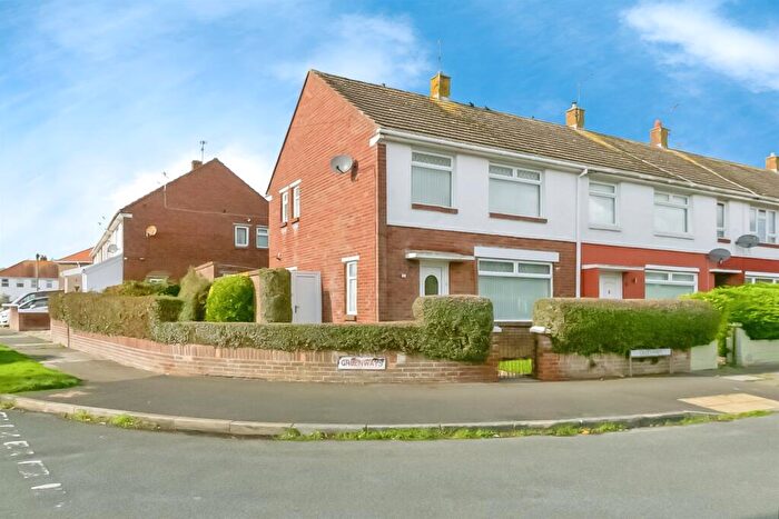 3 Bedroom End Of Terrace House For Sale In Greenways, Porthcawl, CF36
