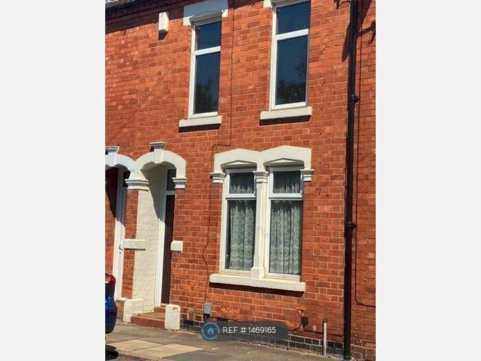 2 Bedroom Terraced House To Rent In Stanley Road, Northampton, NN5