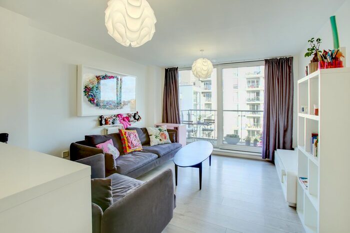 1 Bedroom Flat To Rent In Ealing Road, Brentford, TW8