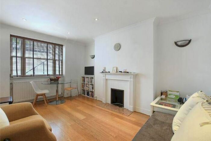 2 Bedroom Flat To Rent In Crawford Street, Marylebone, London, W1H