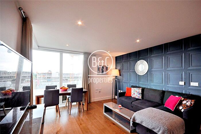 2 Bedroom Flat To Rent In Merlin Court, Handley Drive, London, SE3