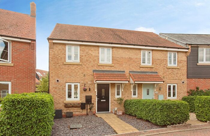 3 Bedroom Semi-detached House For Sale In Cromwell Crescent, Papworth Everard, Cambridge, CB23