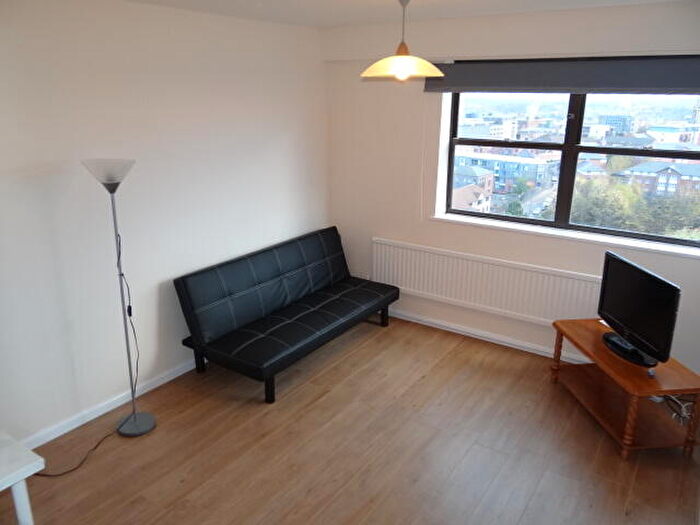 1 Bedroom Flat To Rent In Granville Square, Birmingham, B15