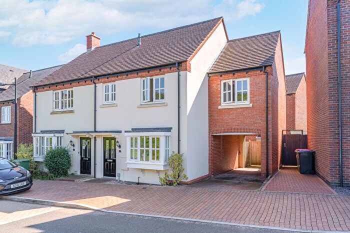 4 Bedroom Semi Detached House For Sale In Harding Wood, Lightmoor, Telford, TF4