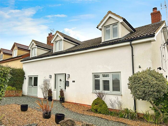 3 Bedroom Semi-Detached House For Sale In Mortimer Lane, Mortimer, Reading, RG7