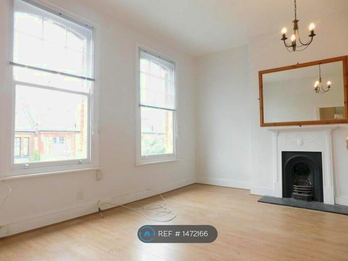 2 Bedroom Maisonette To Rent In Denver Road, London, N16