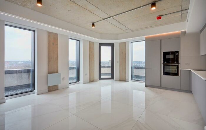 2 Bedroom Apartment To Rent In Apt . :: One Silk Street, M4