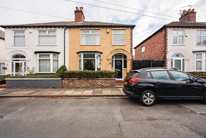 3 Bedroom Semi-Detached House For Sale In Herondale Road, Mossley Hill, Liverpool, L18
