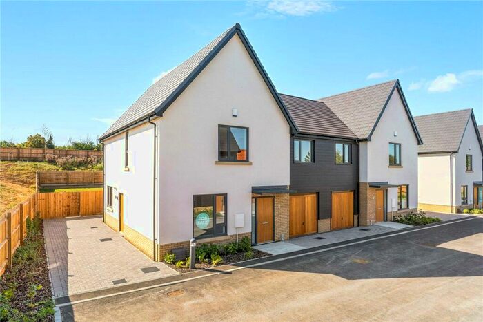 4 Bedroom Semi-Detached House For Sale In London Road, Newport, Nr Saffron Walden, Essex, CB11