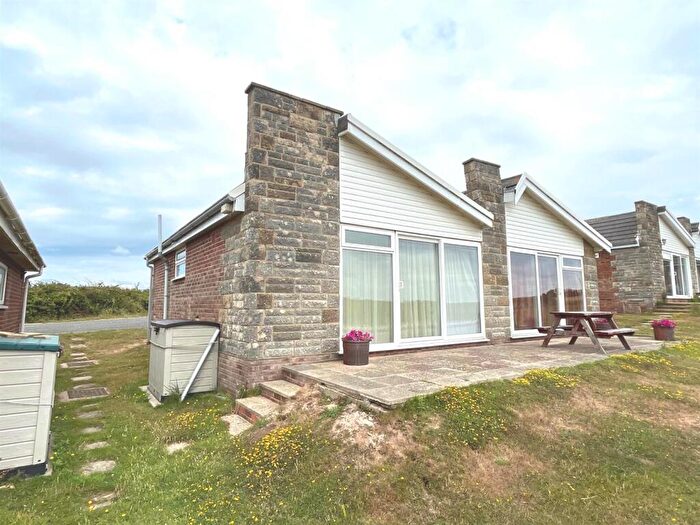 2 Bedroom Semi-Detached Bungalow For Sale In Monks Lane, Freshwater, PO40