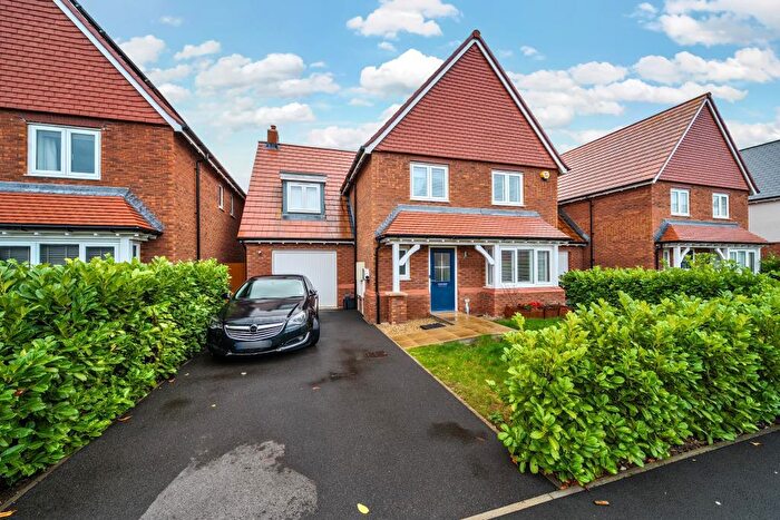 4 Bedroom Detached House For Sale In Mackmurdo Avenue, Tadpole, Swindon, SN25