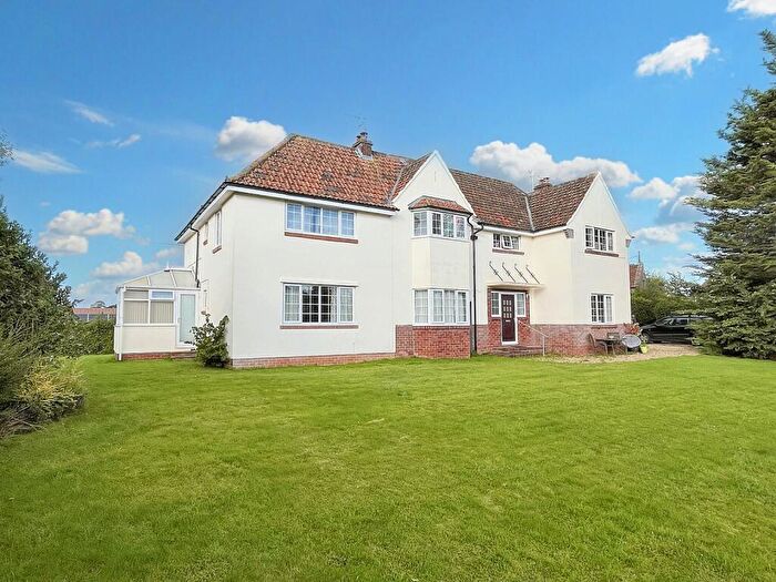 1 Bedroom Flat For Sale In The Lynch, Winscombe, North Somerset., BS25