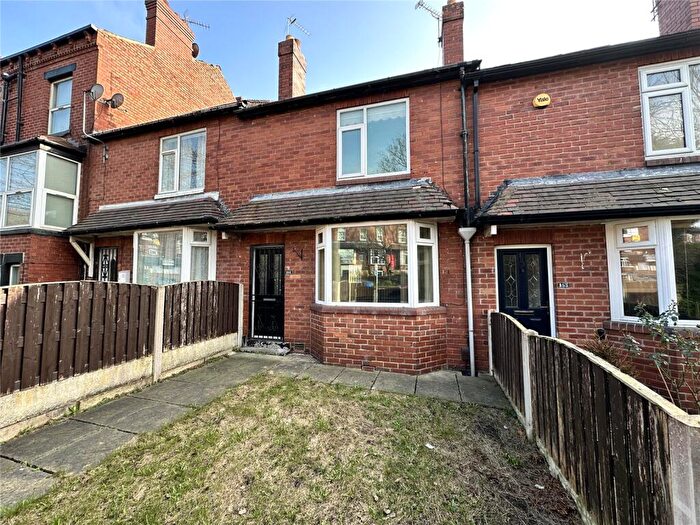 3 Bedroom Terraced House To Rent In St Michaels Lane, Leeds, LS4