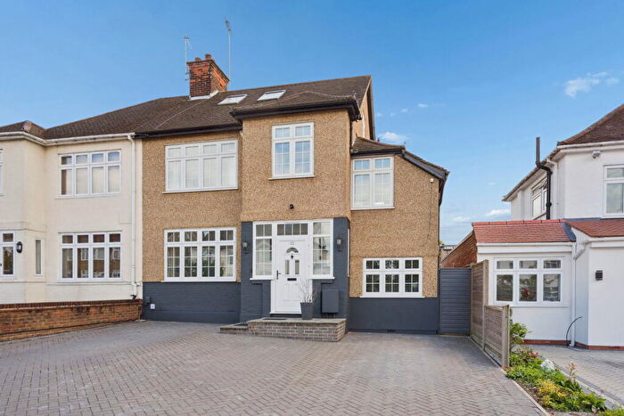 5 Bedroom Semi Detached House For Sale In Pinner Park Avenue, Harrow, HA2