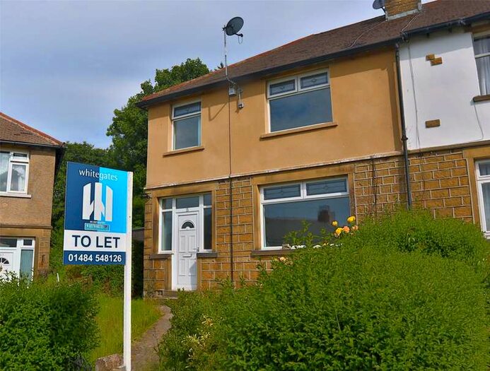 3 Bedroom Semi-Detached House To Rent In Falcon Street, Newsome, Huddersfield, HD4