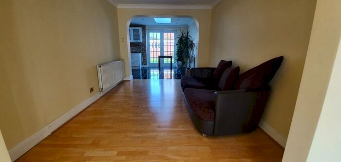 3 Bedroom Semi-Detached House To Rent In Gilfrid Close, Uxbridge UB8