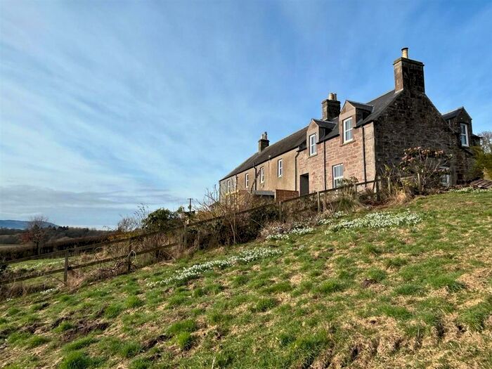 2 Bedroom Semi-Detached House To Rent In Sauchie, Aberdalgie, Perth, PH2