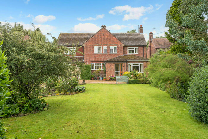 4 Bedroom Detached House For Sale In Appleton Road, Cumnor, Oxford, Oxfordshire, OX2