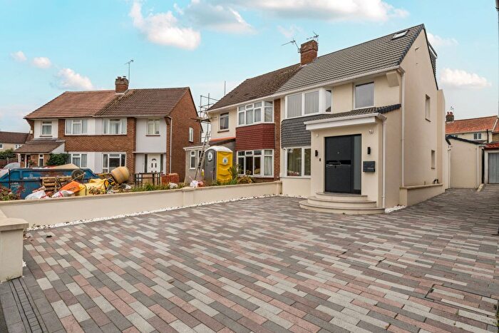 4 Bedroom Semi-Detached House For Sale In Greenacre, Windsor, SL4