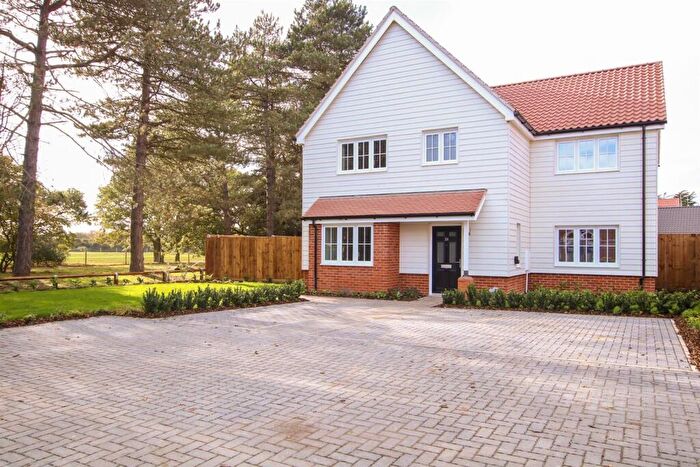 4 Bedroom Detached House For Sale In St Georges Place, Reydon, Southwold, IP18