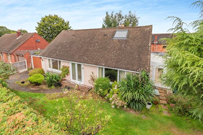 3 Bedroom Detached Bungalow For Sale In Moorfield Road, Hawarden, CH5