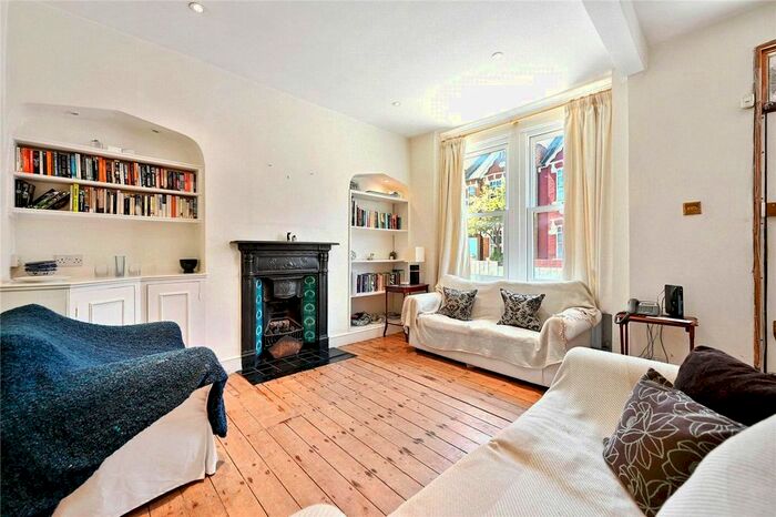 3 Bedroom Terraced House To Rent In Thorpebank Road, London, W12
