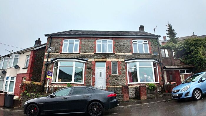 3 Bedroom Detached House For Sale In Windsor Avenue, Newbridge, NP11