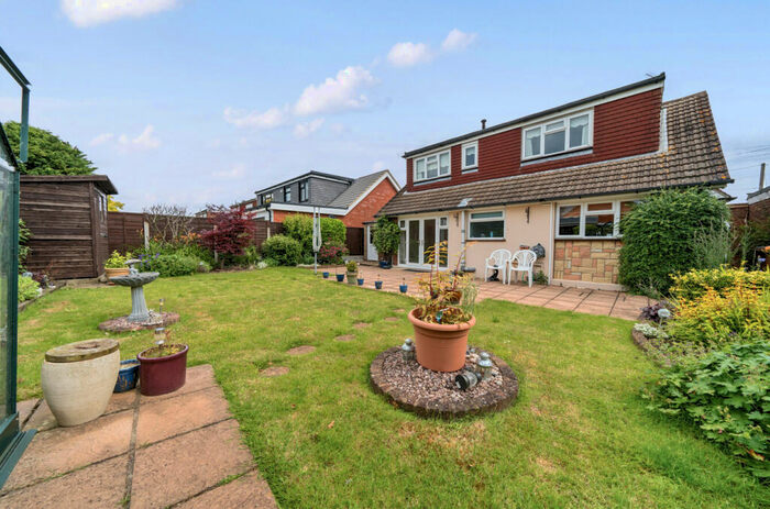 3 Bedroom Bungalow For Sale In Ethelbert Road, Hawley, Dartford, DA2
