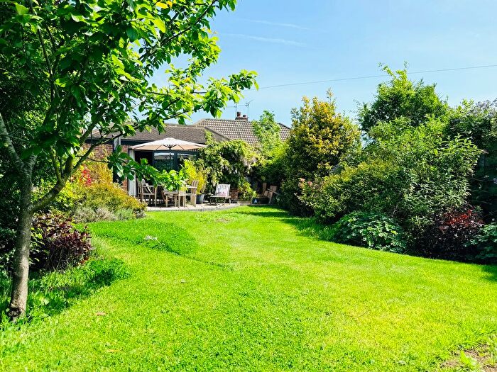 3 Bedroom Semi Detached Bungalow For Sale In Rawcliffe Way, Rawcliffe, York, YO30